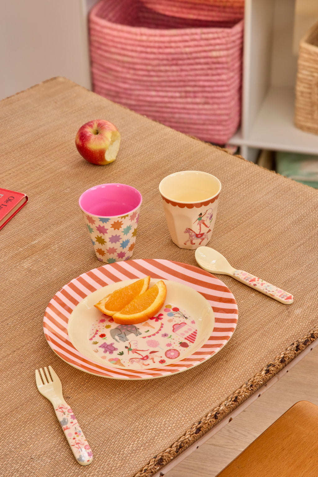 Kinder Schüssel Fun Fair Print von RICE by RICE in Pink – Tisch - Nohna