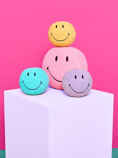 Smiley Kuscheltier Cord in Dunkelviolett von Bon Ton Toys – 13 cm, recycelter Plüsch, 4 Smileys, Nohna