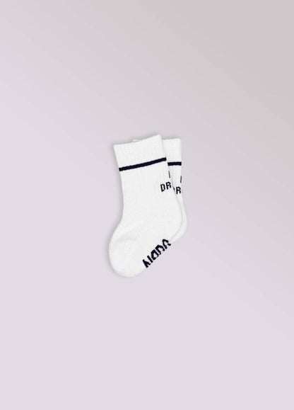 NO DRAMA Socken für Babys und Kinder von NBDC Seitenansicht – Nohna