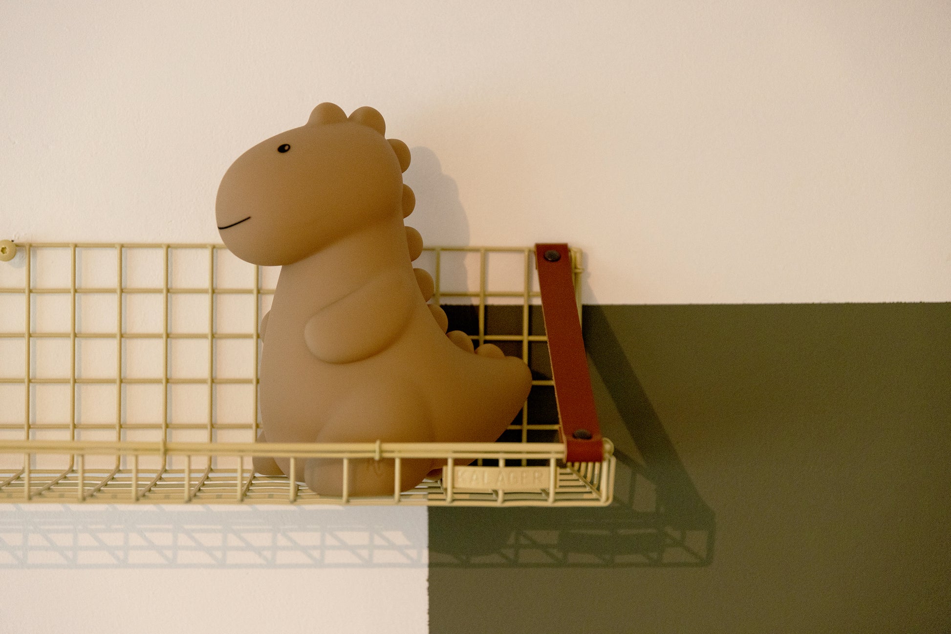 Jéroom Silikon Nachtlicht in Clay von Atelier Pierre – Nohna