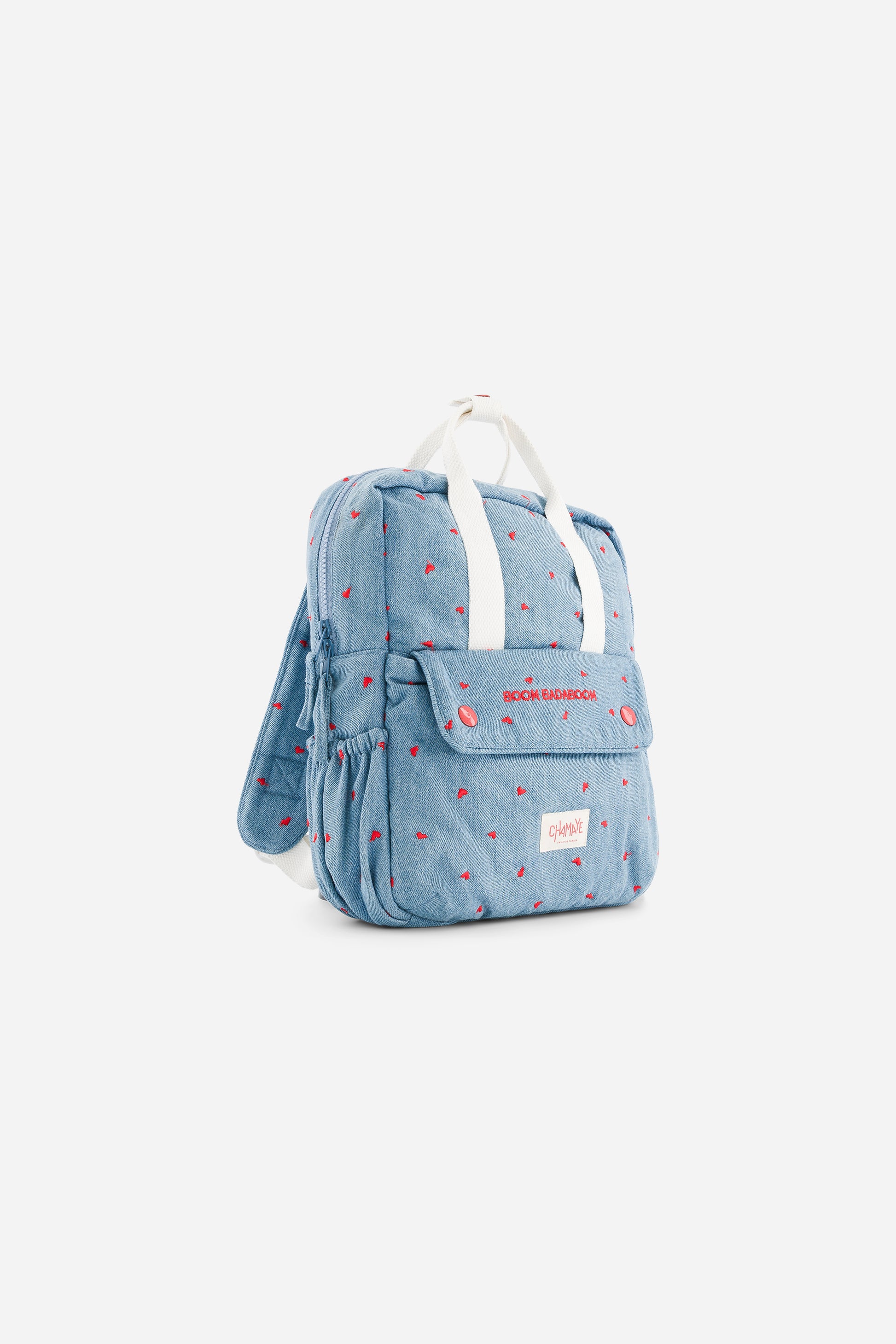 Kinderrucksack Boom Badaboom in Denim mit roten Herzen von Chamaye – Seitenansicht - Nohna