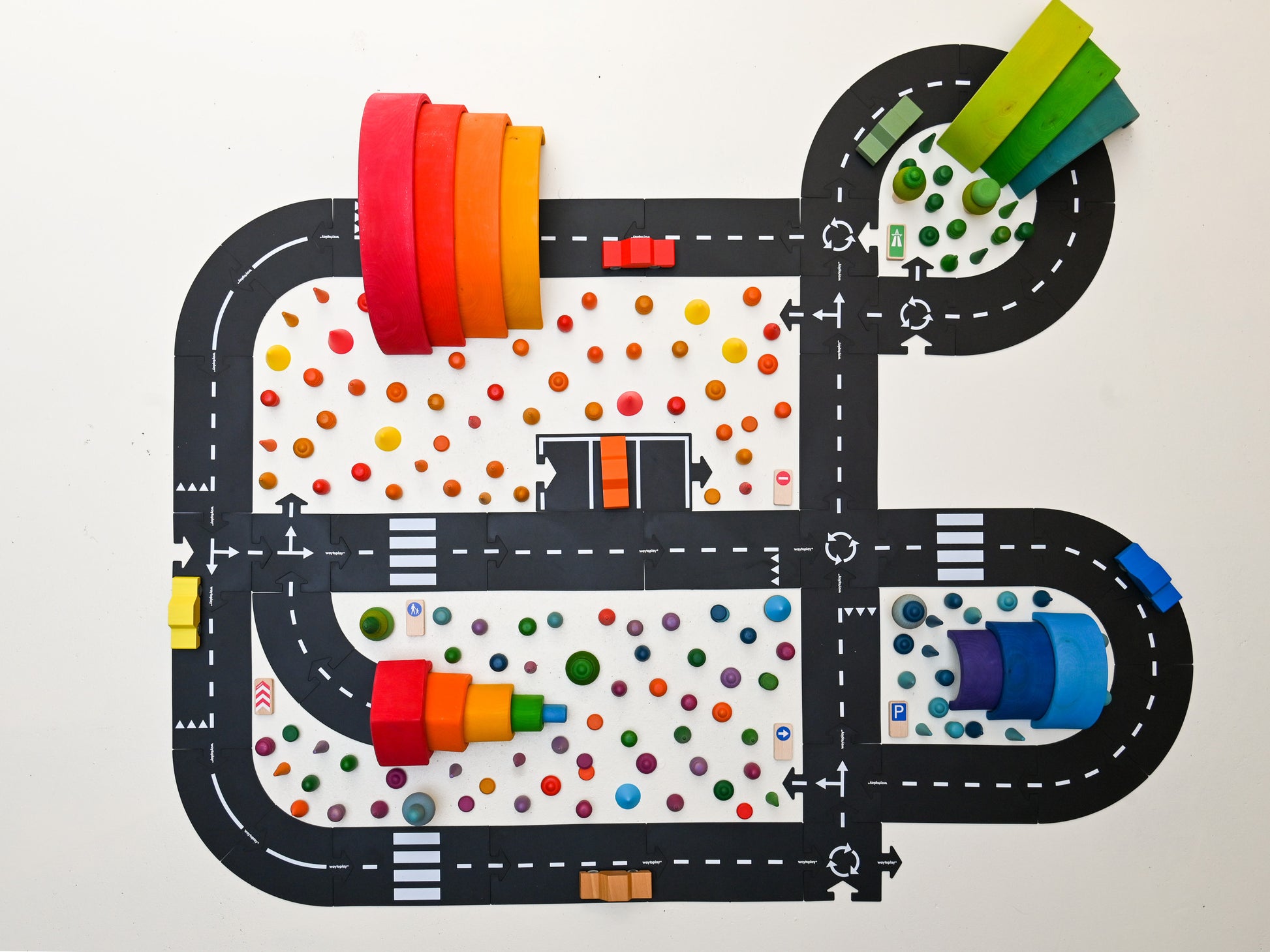 King of the Road flexible Spielstraße von waytoplay – 40 Teile, 6,5 m - kombinierbar - Nohna